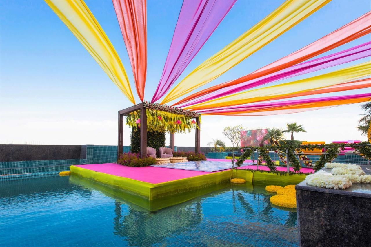 Radisson Blu Hotel New Delhi Dwarka Екстер'єр фото A mandap at a wedding