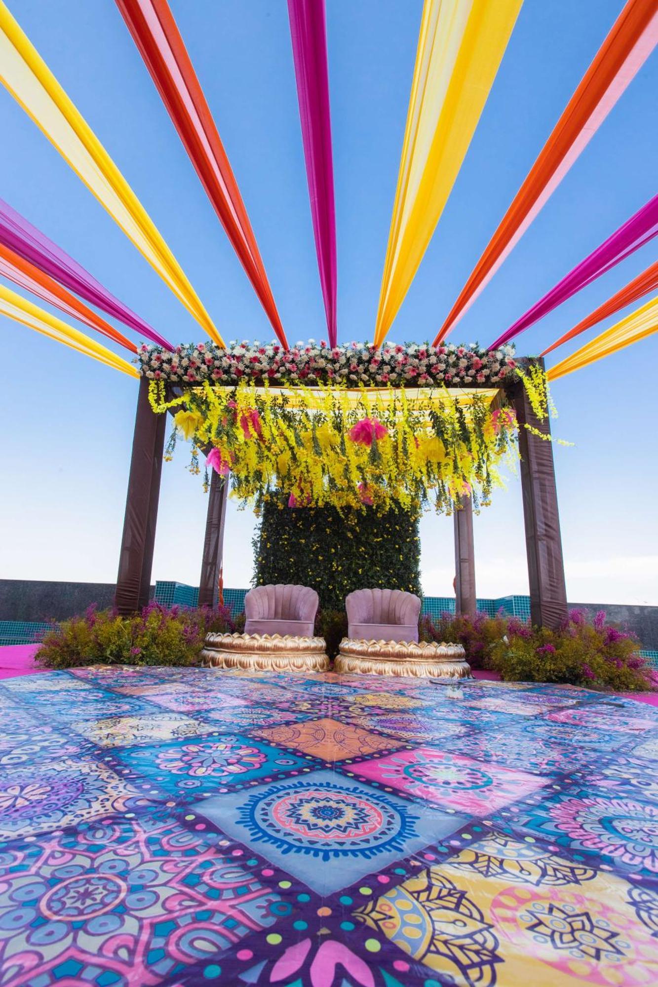 Radisson Blu Hotel New Delhi Dwarka Екстер'єр фото Mandap decorated with flowers