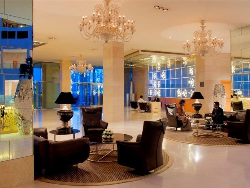 Radisson Blu Hotel New Delhi Dwarka Екстер'єр фото Lobby